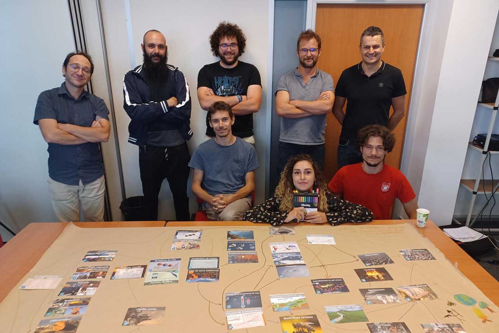 Gruppenbild der DEKRA Mitarbeiter während dem Nachhaltigkeitsworkshop